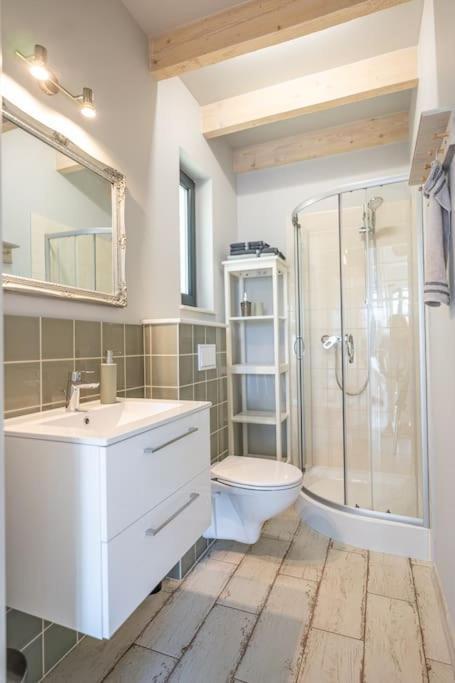 Wrzosowe Wzgorze - Domek Wiejski Klaczno Ngoại thất bức ảnh