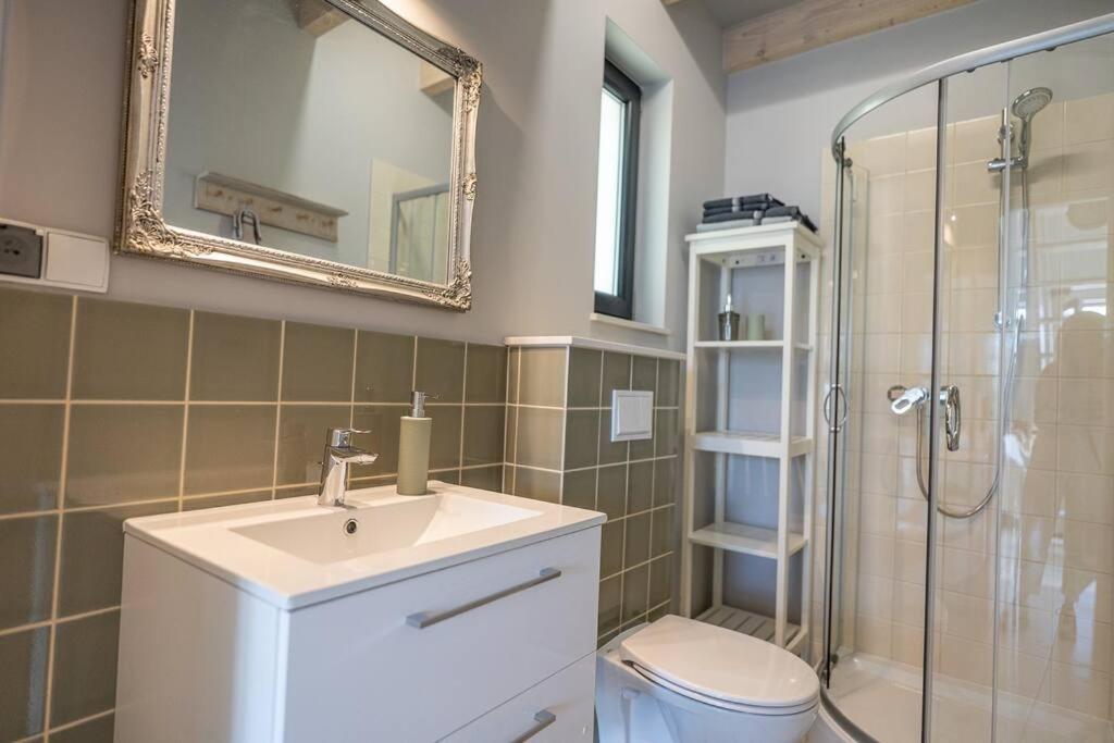 Wrzosowe Wzgorze - Domek Wiejski Klaczno Ngoại thất bức ảnh